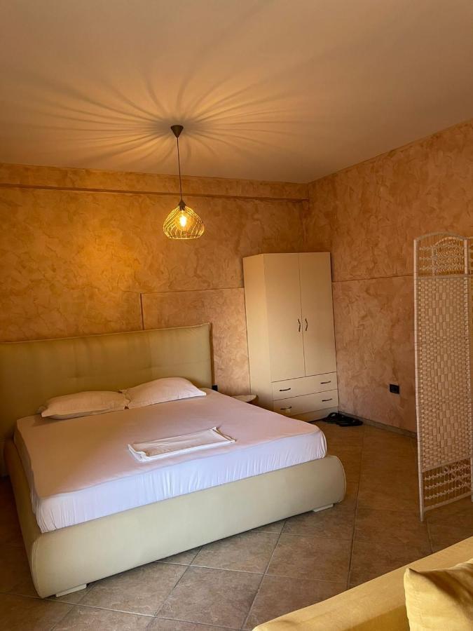 Matis Apartaments Тирана Экстерьер фото