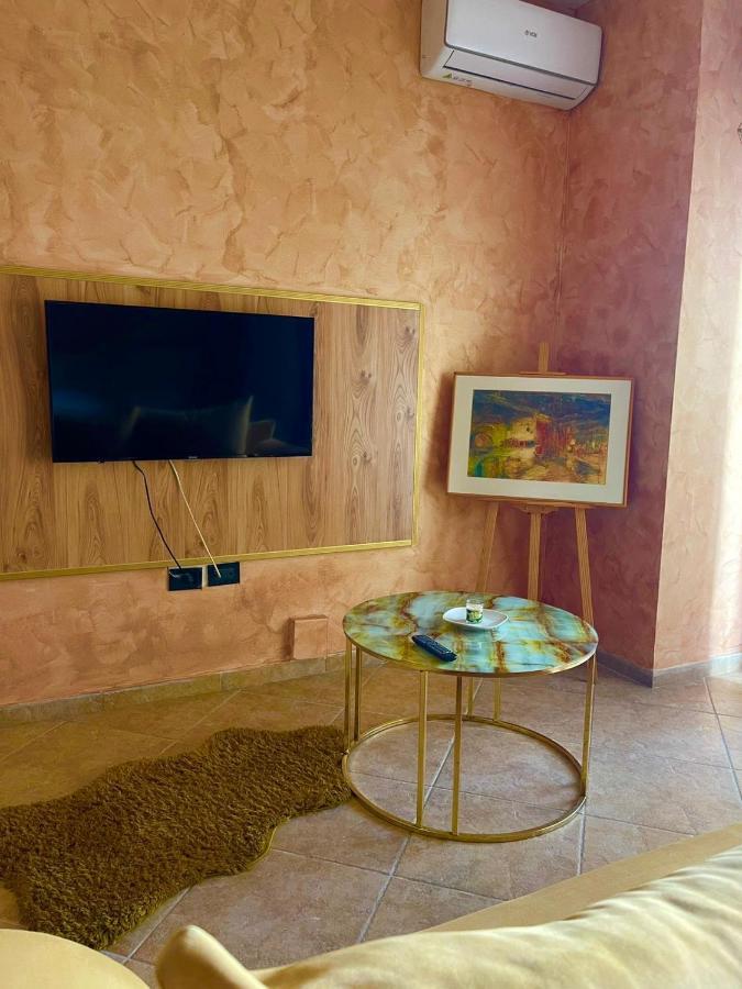 Matis Apartaments Тирана Экстерьер фото