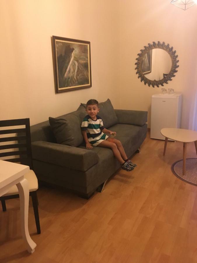 Matis Apartaments Тирана Экстерьер фото