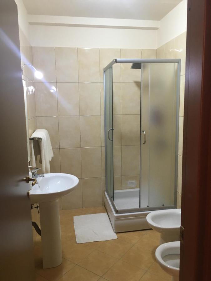 Matis Apartaments Тирана Экстерьер фото